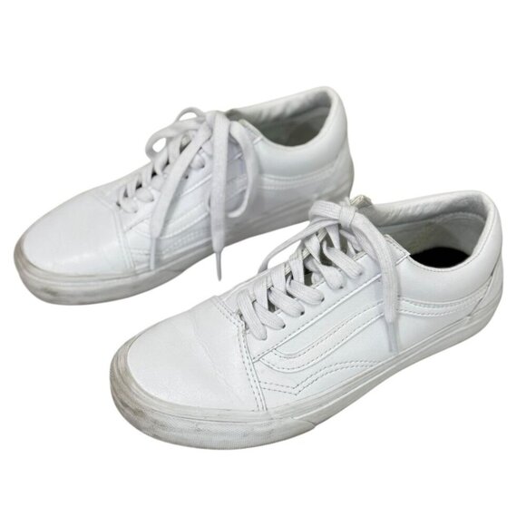 Vans Women's Old Skool Skateboard Shoe Sneaker All White Leather Low Size 6.5 - Picture 1 of 10